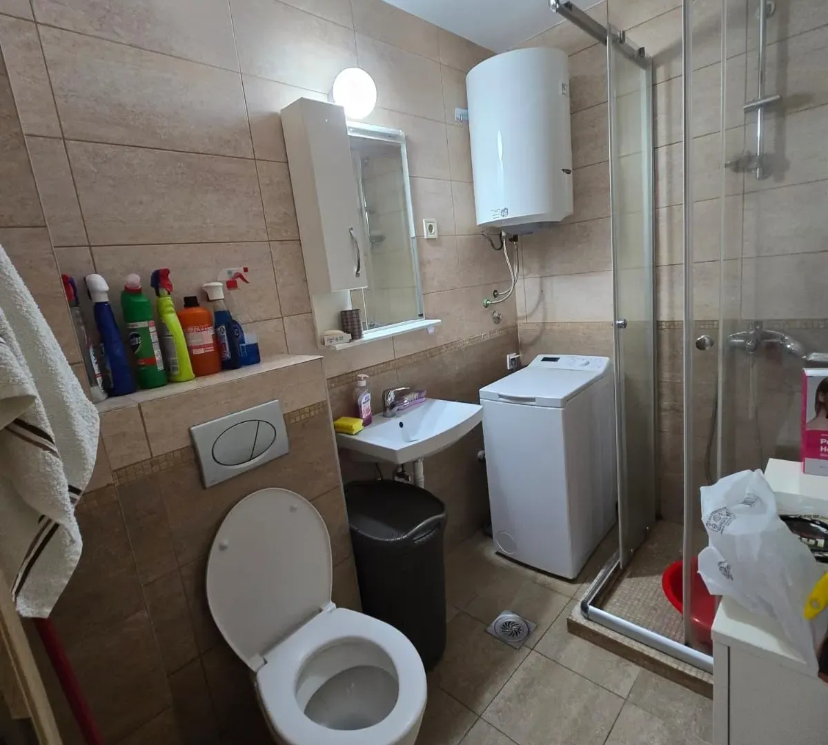 Izdavanje, stan, 56m², Kotor, Crna Gora