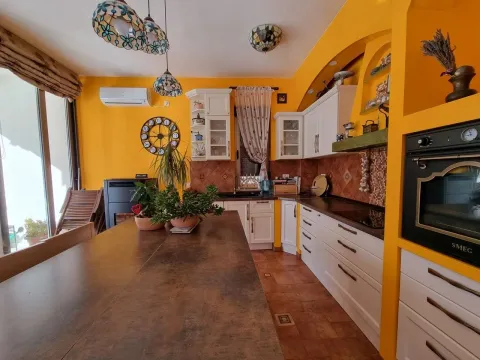 Sale, three bedroom apartment, 116m², Mažina, Tivat - image 25