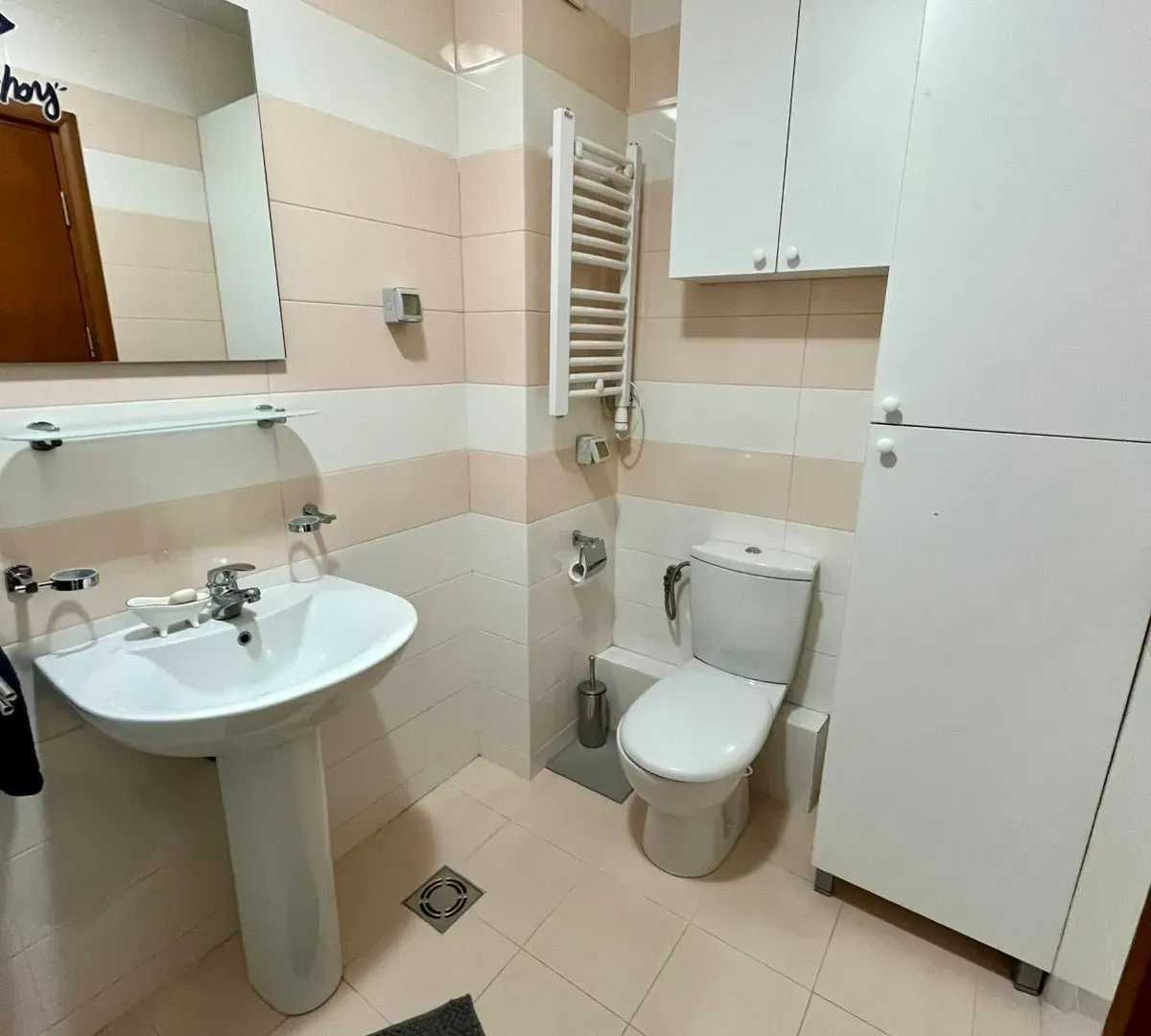 Rent, one bedroom apartment, 44m², Stari Aerodrom, Podgorica