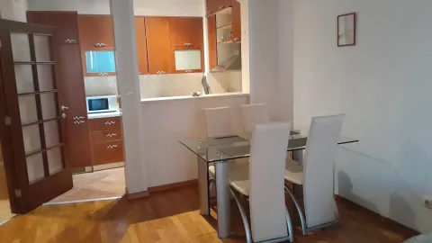 Izdavanje, trosoban stan, 65m², Pod Goricom, Podgorica - image 3