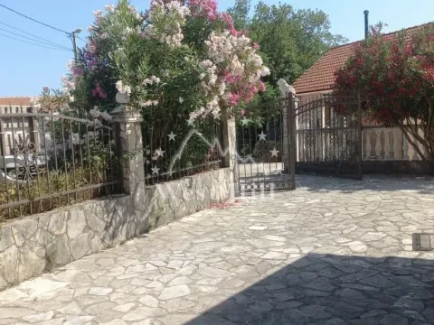 Sale, house, 184m², Budva, Crna Gora - image 20