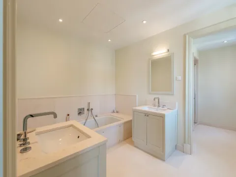 Prodaja, dvosoban stan, 148m², Porto Montenegro, Tivat - image 11