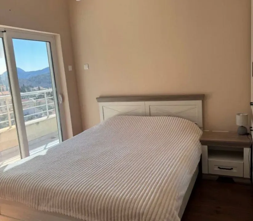Sale, two bedroom apartment, 64m², Petrovac, Budva