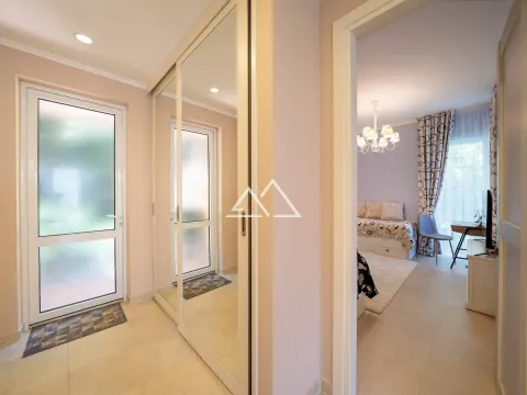 Prodaja, trosoban stan, 129m², Orahovac, Kotor - image 17