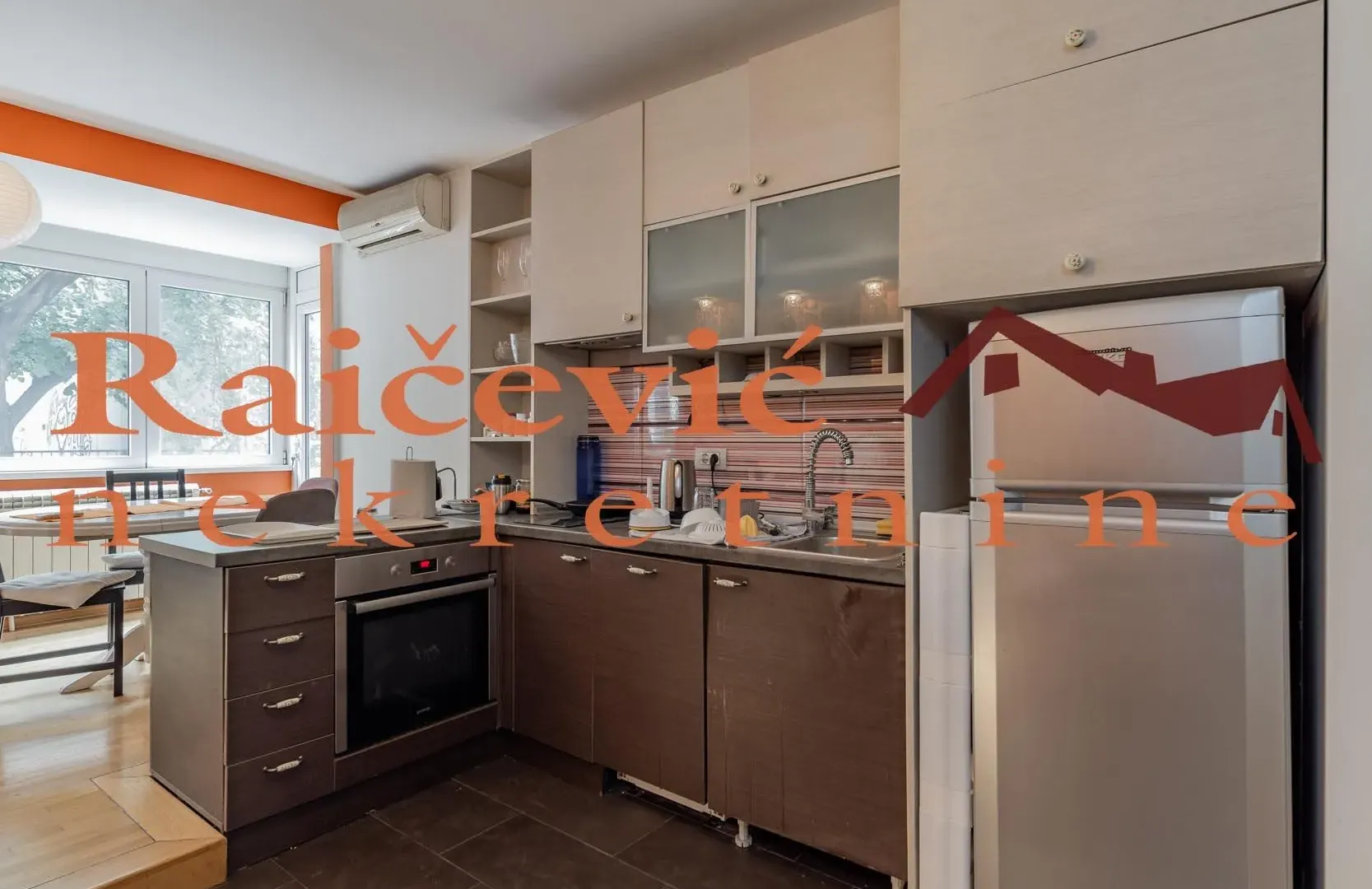 Prodaja, trosoban stan, 60m², Stari Grad, Beograd