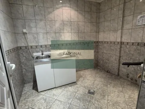 Rent, office space, 326m², Centar, Jagodina - image 8