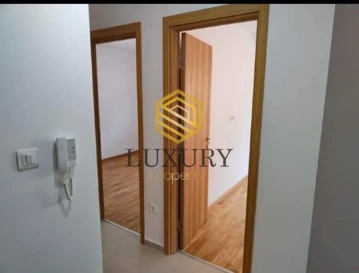 Izdavanje, dvosoban stan, 69m², Zabjelo, Podgorica