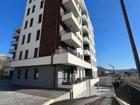 Sale, one bedroom apartment, 47m², Čeluga, Bar - image 17