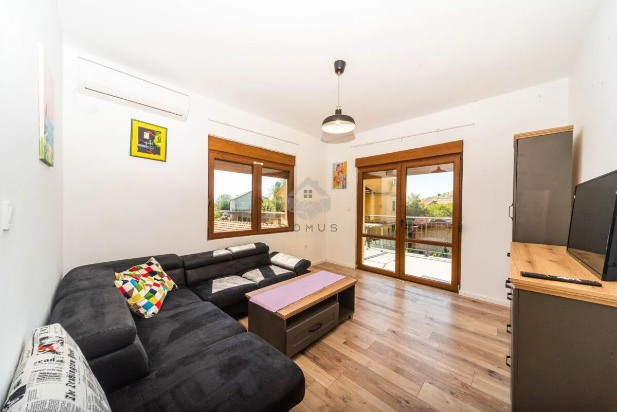 Rent, two bedroom apartment, 80m², Gornja Gorica, Podgorica