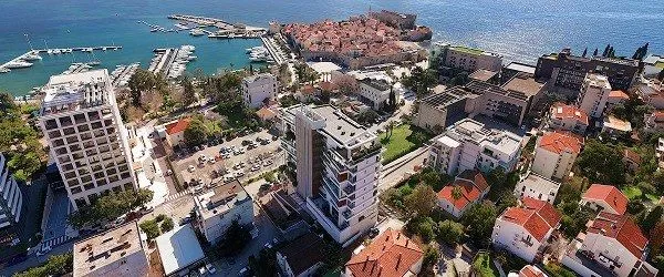 Sale, two bedroom apartment, 154m², Centar, Budva