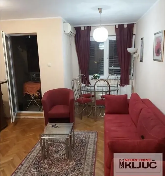 Prodaja, garsonjera, 27m², Novo naselje, Novi Sad