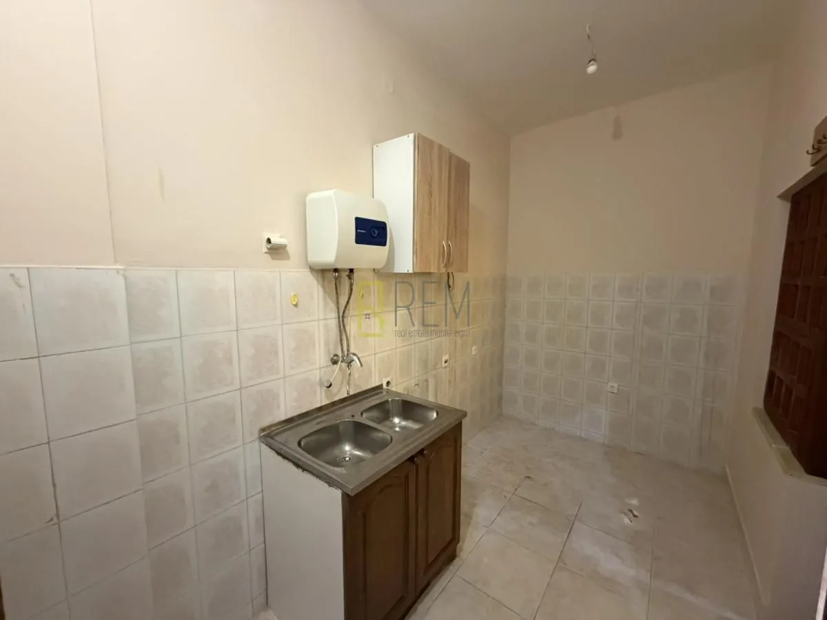Rent, two bedroom apartment, 58m², Centar, Podgorica