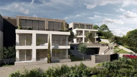 Spoljašnji izgled moderne stambene zgrade sa terasama i uređenim okruženjem. - image 7