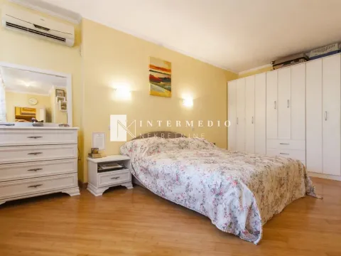 Prodaja, jednosoban stan, 60m², Centar, Herceg Novi - image 8