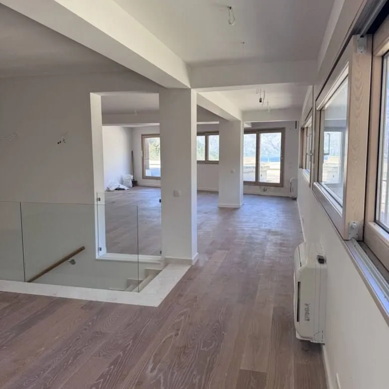 Prodaja, kuća, 173m², Centar, Kotor