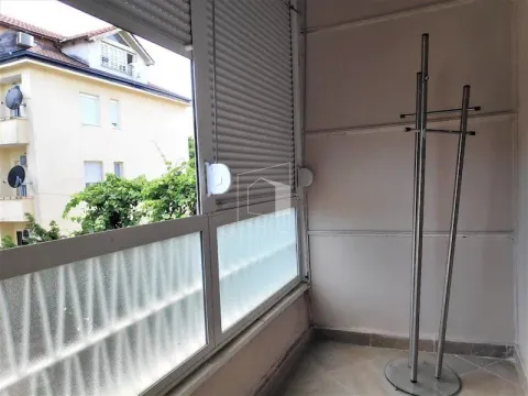Rent, one bedroom apartment, 59m², Centar, Podgorica - image 8