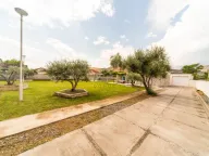 Rent, house, 240m², Donji Kokoti, Podgorica - image 6