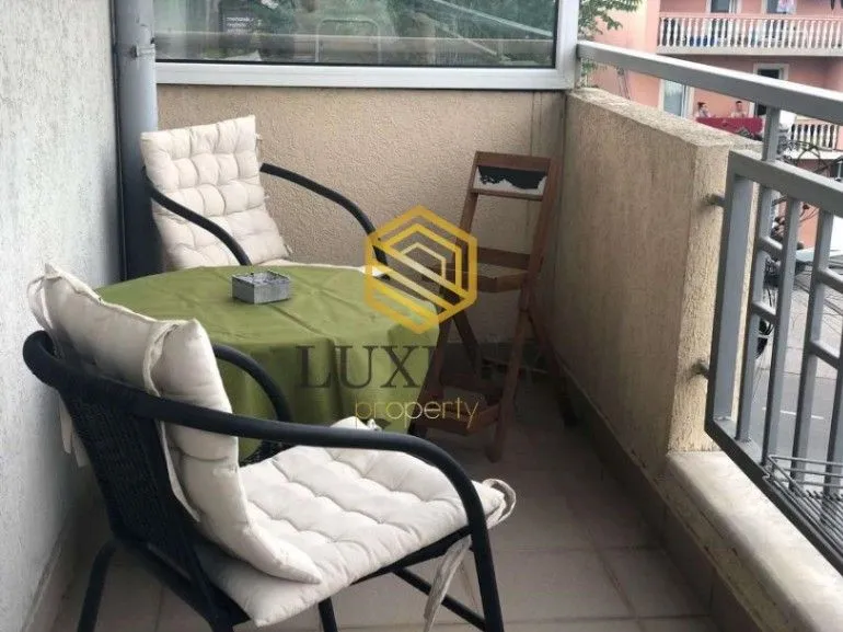 Izdavanje, dvosoban stan, 84m², Zagorič, Podgorica