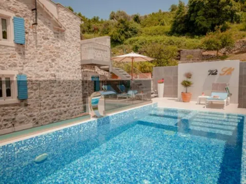 Sale, house, 125m², Opatovo, Tivat - image 6