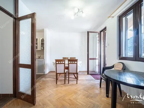 Prodaja, dvosoban stan, 64m², Risan, Kotor - image 7