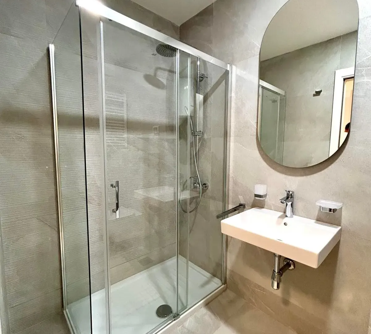 Rent, one bedroom apartment, 42m², Central Point, Podgorica