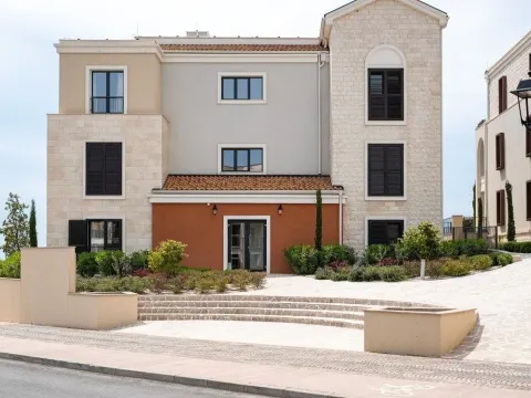 Prodaja, dvosoban stan, 94m², Luštica Bay, Tivat - image 26