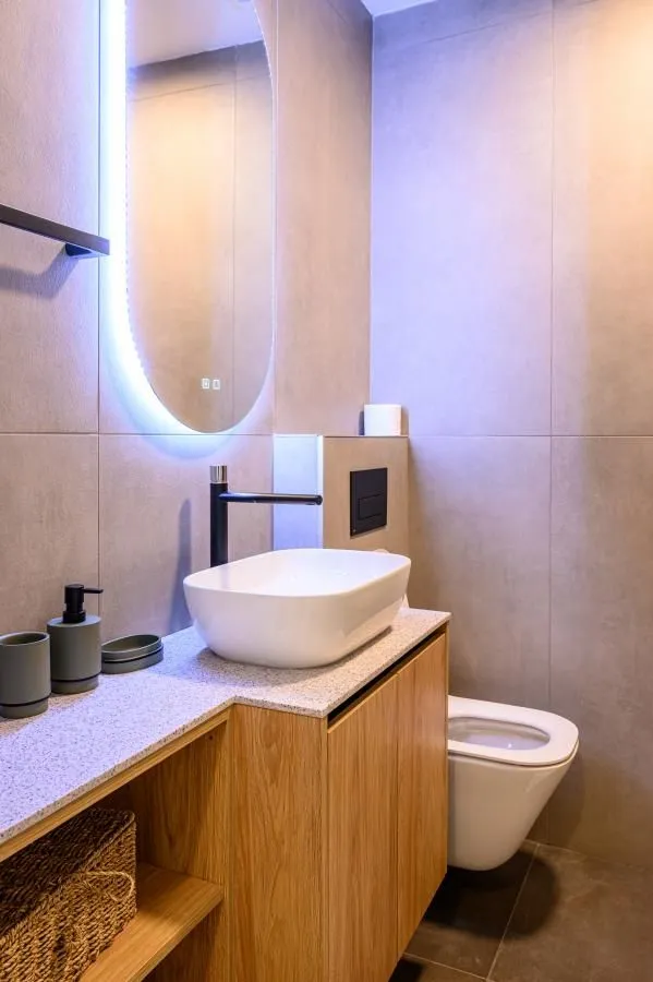 Rent, two bedroom apartment, 95m², Bečići, Budva
