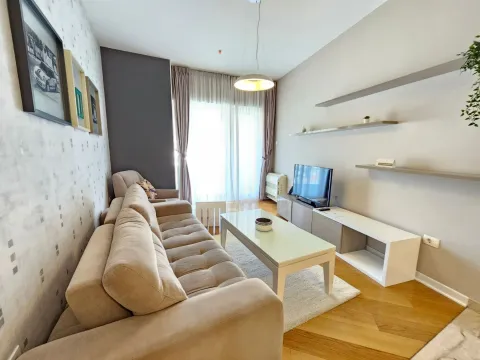 Prodaja, jednosoban stan, 63m², Budva, Crna Gora