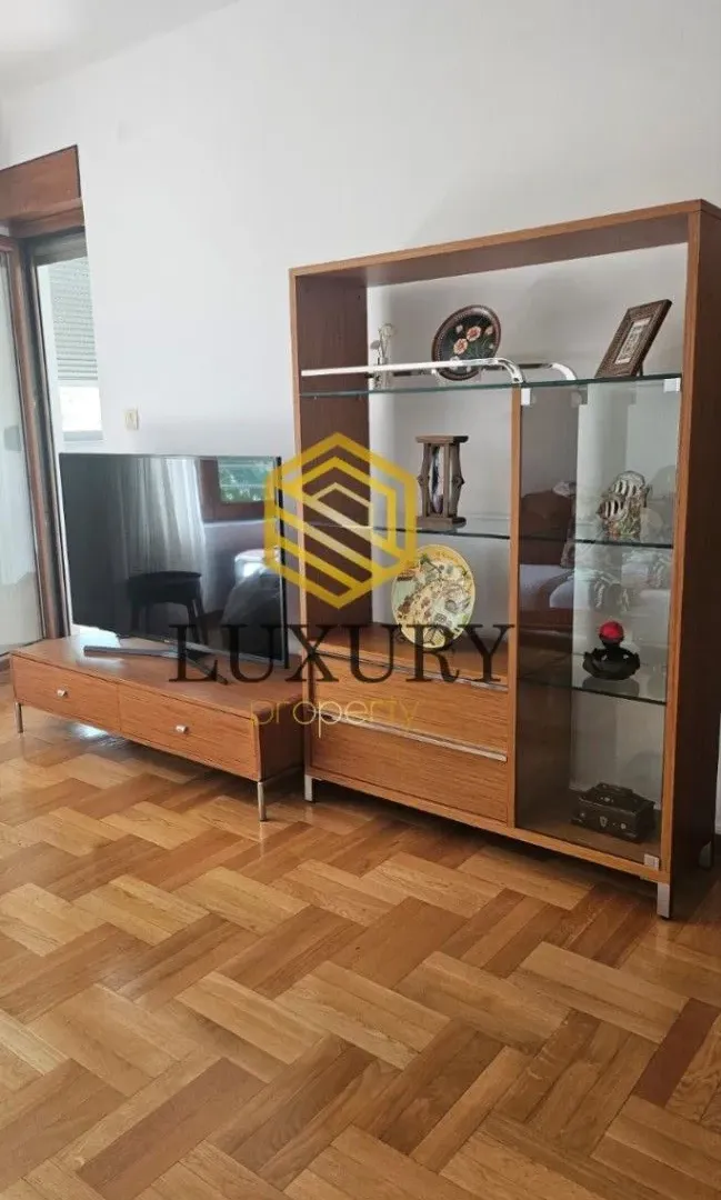 Rent, apartment, 70m², Centar, Podgorica