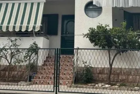 Sale, three bedroom apartment, 150m², Sveti Stefan, Budva