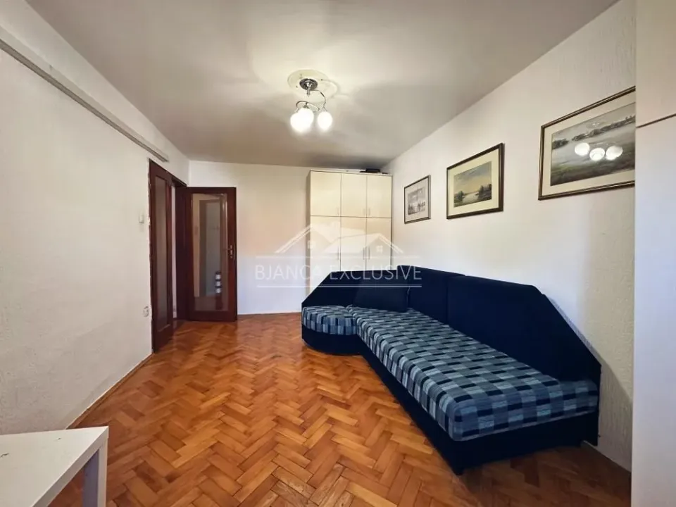 Sale, two bedroom apartment, 54m², Novi Beograd Blok 1 Fontana, Novi Beograd Sve Podlokacije