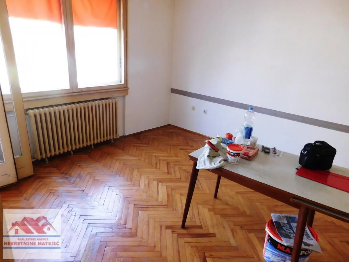 Prodaja, jednosoban stan, 42m², Stanovo, Kragujevac