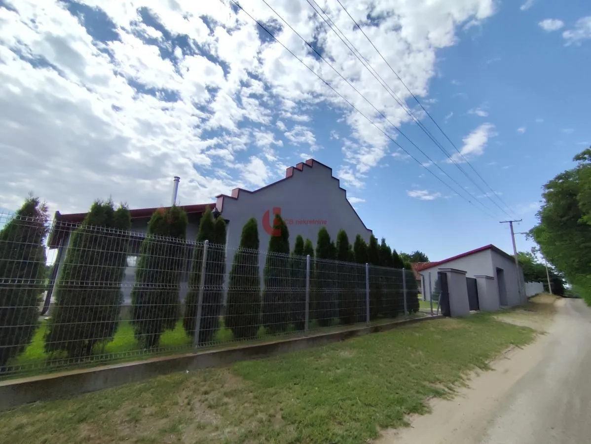Prodaja, kuća, 450m², Makova Sedmica, Subotica