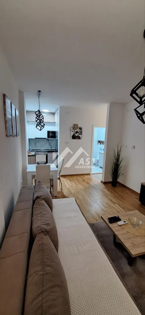 Rent, one bedroom apartment, 44m², Avijatičarsko naselje, Novi Sad Sve Podlokacije