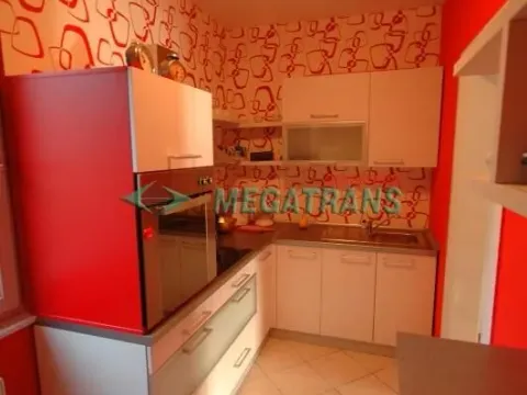 Izdavanje, četvorosoban stan, 110m², Novi Sad Sve Podlokacije, Novi Sad - image 6