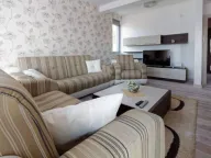 Sale, three bedroom apartment, 140m², Donja Lastva, Tivat - image 4