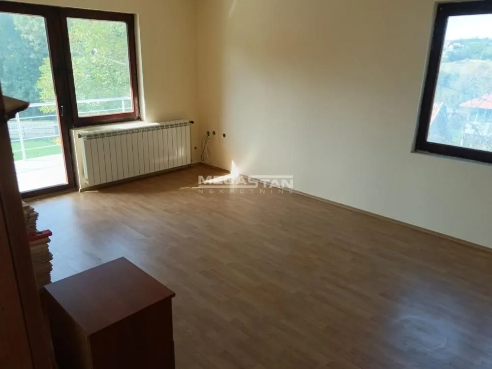 Prodaja, kuća, 191m², Lazarevac, Beograd