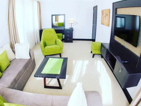 Rent, hospitality venue, 700m², Bečići, Budva - image 17