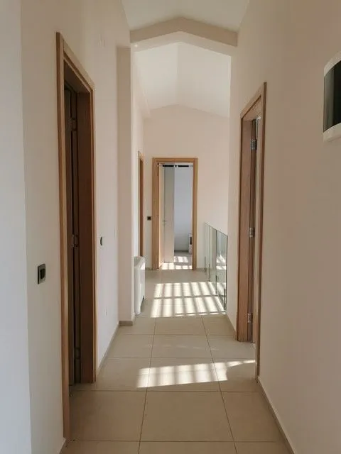 Sale, house, 300m², Dobrota, Kotor