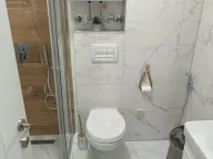 Izdavanje, dvosoban stan, 70m², City Kej, Podgorica - image 6