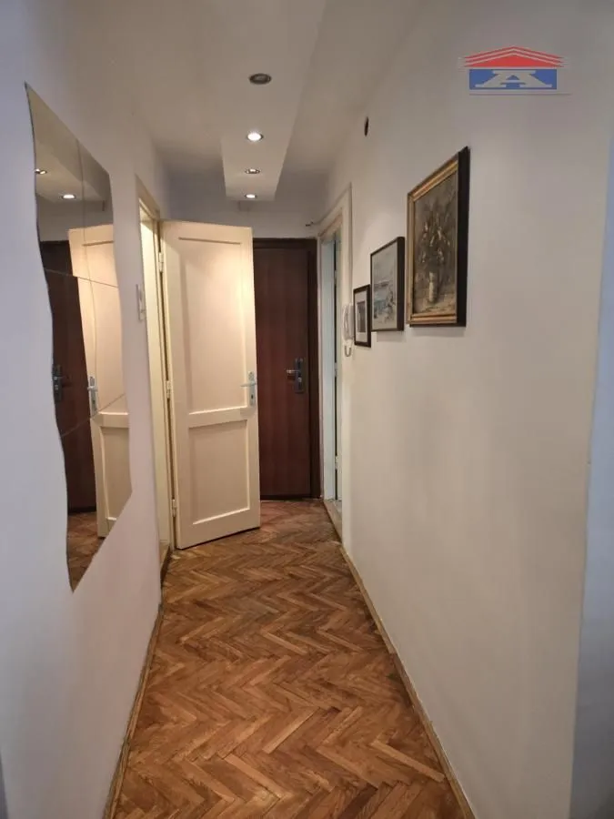 Prodaja, dvosoban stan, 45m², Detelinara, Novi Sad Sve Podlokacije