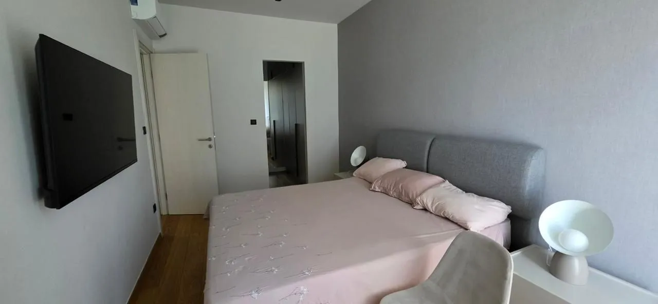 Izdavanje, trosoban stan, 85m², Vezirov Most, Podgorica