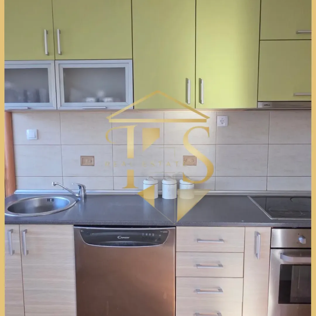 Izdavanje, trosoban stan, 120m², Seljanovo, Tivat