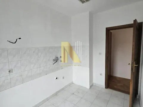 Sale, one bedroom apartment, 35m², Novo naselje, Novi Sad - image 6