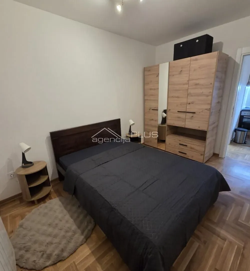 Rent, one bedroom apartment, 37m², Cvetanova Ćuprija, Zvezdara Sve Podlokacije