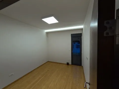 Rent, house, 160m², Dalmatinska ulica, Podgorica - image 14