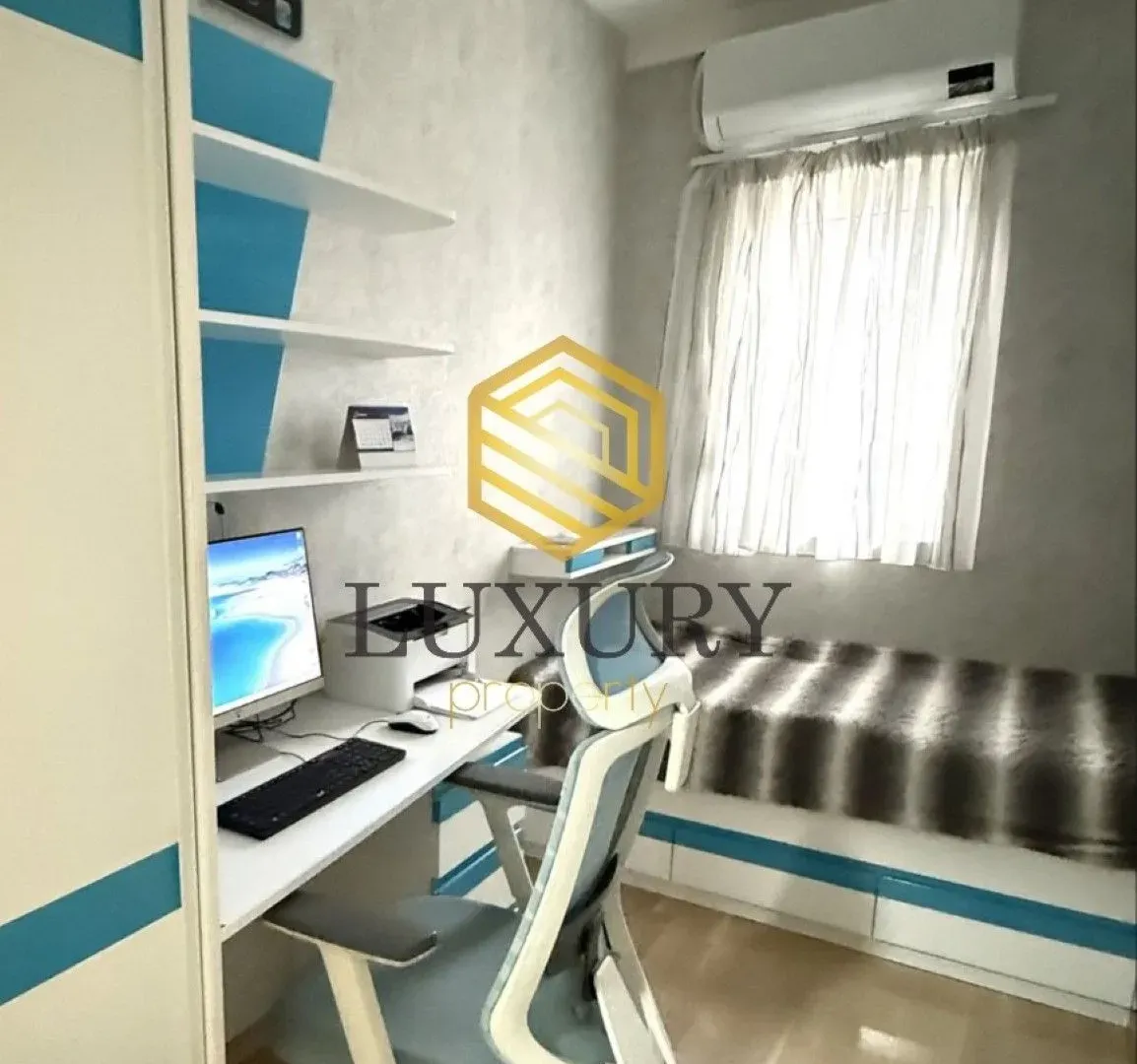 Prodaja, trosoban stan, 72m², City Kvart, Podgorica