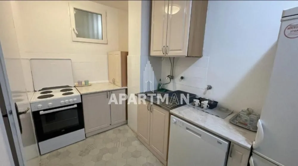 Prodaja, jednosoban stan, 33m², Banovo Brdo, Beograd