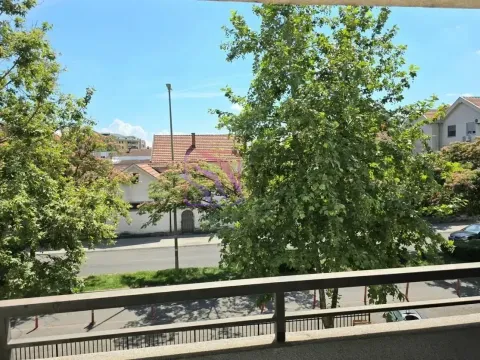 Prodaja, dvosoban stan, 64m², Stari Aerodrom, Podgorica - image 11