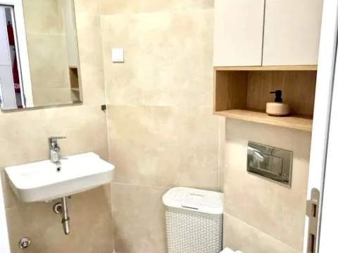 Izdavanje, jednosoban stan, 45m², Zabjelo, Podgorica - image 11